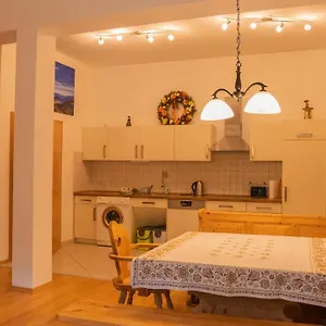  Apartment Schone Eigentumswohnung In Der Altstadt Mit Terrasse